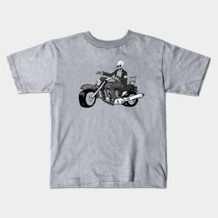 ST Patricks Day Skeleton Man riding a Big Road Motorbike Kids T-Shirt